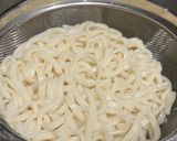 東南アジア風トマト焼きうどん作り方1写真