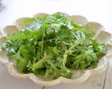 絶品☆春菊の茎のからし醤油炒め作り方4写真