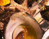 男飯★殻ごと直！活サザエの親父アヒージョ作り方3写真