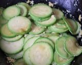 簡単♪ズッキーニの醤油柚子こしょう炒め作り方3写真