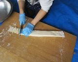 熊谷産小麦粉を使用した手打ちうどん作り方6写真