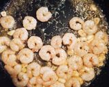 エビとブロッコリーのガーリックバター炒め作り方2写真