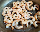 長いもとエビのにんにく醤油炒め～*作り方2写真