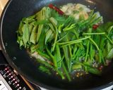 夏の葉物！！空芯菜のペペロンチーノ作り方8写真