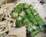オクラとえのきのスープ作り方4写真