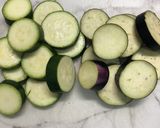 なすとズッキーニの揚げ焼き　天かすかけ作り方1写真