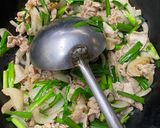 賄い！豚バラとニラの照り焼きカレー炒め作り方2写真
