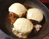 ＊とろふわ♪チーズハンバーグ＊作り方4写真