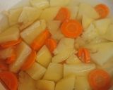 胃に優しい☆じゃがいもと人参の胡麻煮作り方2写真