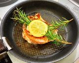 鶏肉のローズマリー焼き♪オレンジソース作り方3写真