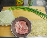 豚肉とねぎの塩焼きそば柚子胡椒風味作り方1写真