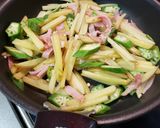 じゃがいもとオクラのコンソメ醤油炒め作り方3写真