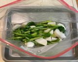 カリカリ梅とカブの葉の焼肉海苔巻き♡作り方3写真