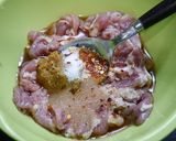 簡単！豚こまピーマン☆甘辛味噌風味作り方1写真