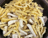 簡単☆油揚げと豚こま肉の焼肉のタレ炒め作り方5写真