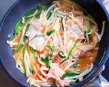 豚ニラ温玉丼作り方2写真