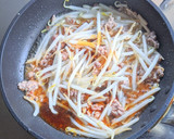 もやしと豚ひき肉のコク旨炒め作り方6写真