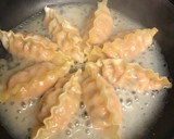 冷凍餃子をふっくらパリッと焼く方法作り方2写真