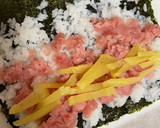 海苔巻きシリーズ！まぐろのトロたく巻き作り方2写真