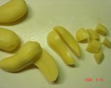 タコとジャガイモの煮物作り方1写真