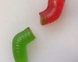 【グミと水だけ！】ぷるぷる虹色 ゼリー作り方1写真