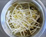 豚ミンチと白菜・もやしのスープ作り方2写真