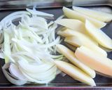 じゃがいもと豚ひき肉のミルクスープ作り方1写真