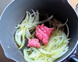 じゃがいもと豚ひき肉のミルクスープ作り方3写真