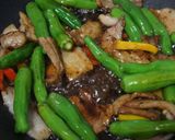 豚ばら肉としし唐の豆鼓炒め作り方5写真