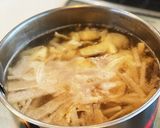 大根とじゃがいもと油揚げの味噌汁作り方3写真