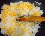 海老チャーハン(卵、ネギを入れて)作り方5写真