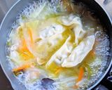 餃子入り塩タンメン作り方8写真