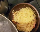 簡単!ピリ辛ナポリタン作り方3写真