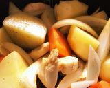 電気圧力鍋で作る鶏じゃがバターのトマト煮作り方3写真