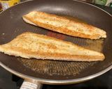 白身魚のムニエル アーモンドソースで作り方4写真