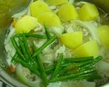 豚こまで♪カレー風味の肉じゃが♪作り方5写真