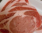 お弁当にも♡簡単豚ロースの味噌漬け作り方1写真
