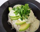 簡単アボカドスィートチリソース豆乳冷や麺作り方5写真
