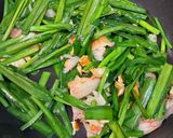 にんにくタップリ‼️蟹🦀かま入りニラ卵作り方8写真