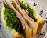 【簡単朝食】水菜とハムチーズホットサンド作り方4写真