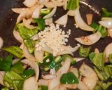 豚肩ロース厚切りの黒胡椒炒め（台湾風）作り方3写真