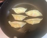 余った餃子の皮でベーコンチーズ餃子作り方2写真