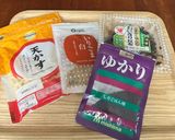 昆布佃煮とゆかりと天かすのおにぎり作り方1写真