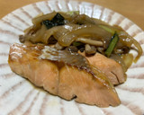 鮭と小松菜のバター醤油炒め作り方4写真