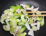 チンゲン菜とイカの中華風 とろみ炒め作り方7写真