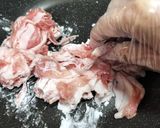 ご飯が進む！豚肉とナスのワンパン味噌炒め作り方2写真