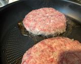 肉肉しい目玉焼きハンバーグ作り方8写真