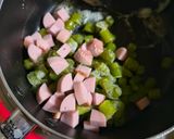 アスパラと魚肉ソーセージのソテー作り方2写真