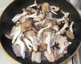 平茸と豚肉と卵の炒めもの作り方6写真