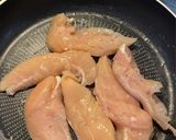 ワンパン簡単！ササミとキャベツの蒸し焼き作り方2写真